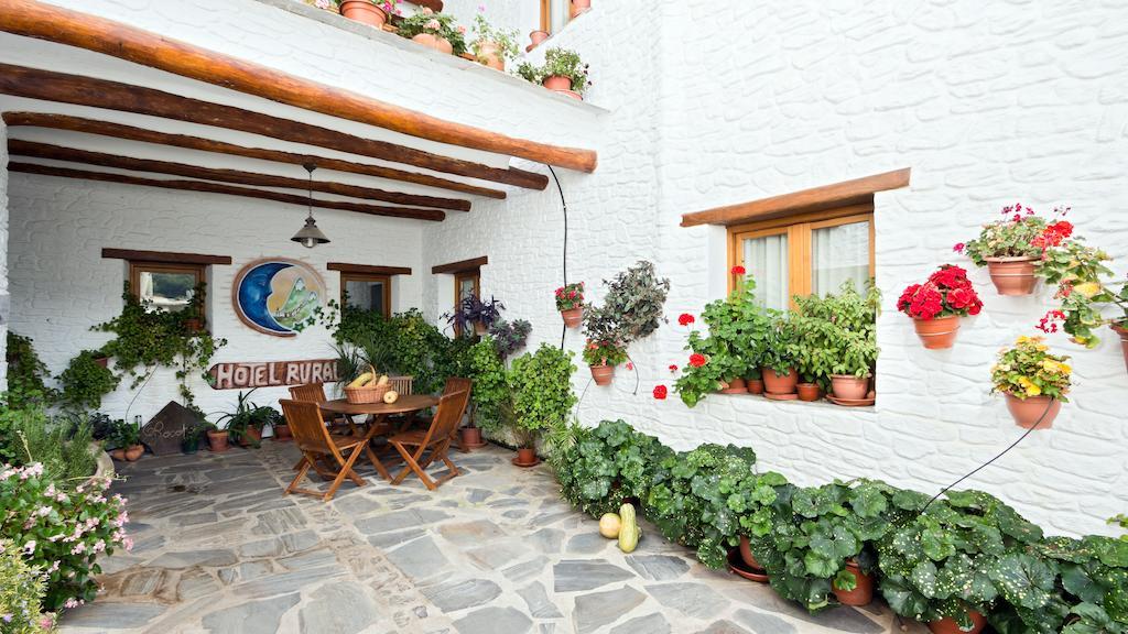 Estrella De Las Nieves Pampaneira Exterior photo